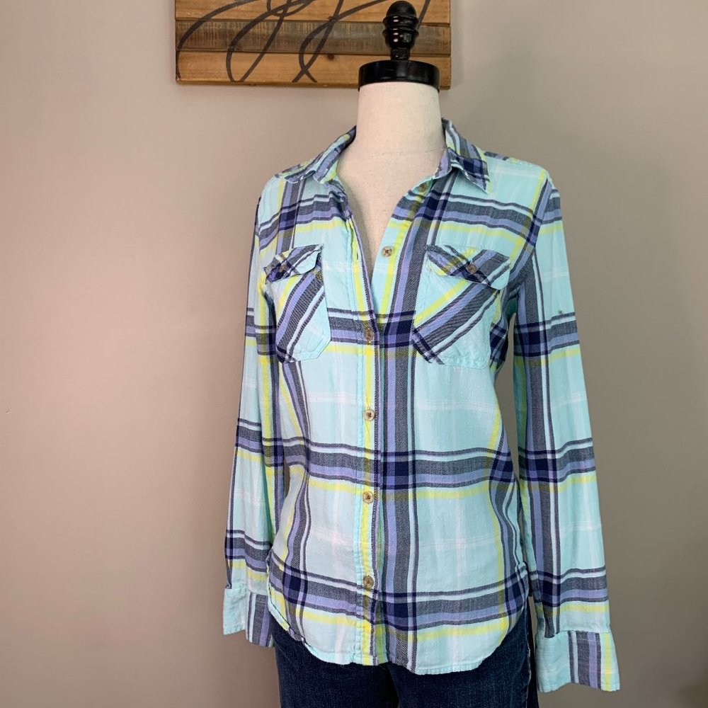 American Eagle Aqua/ Blue Plaid Long Sleeve Flannel Button-Down Shirt